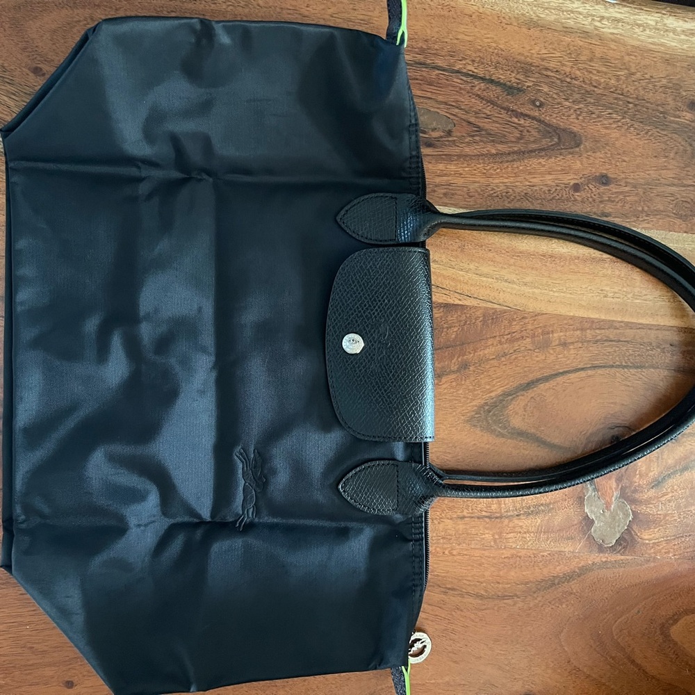 Longchamp Le Pliage Green Medium Tote Bag 🖤